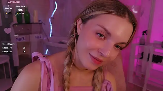 Reychellle - deep blowjob on the fingers