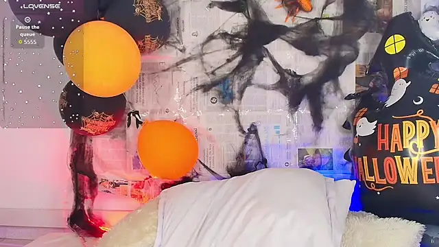 Ashlycarteer - Slap your boobs x10👻