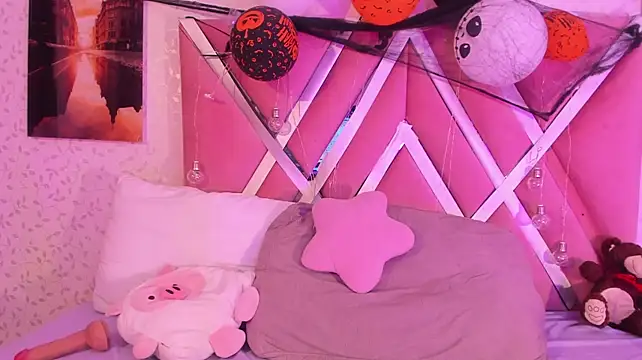 Aniemorningstar - Spank ass x20