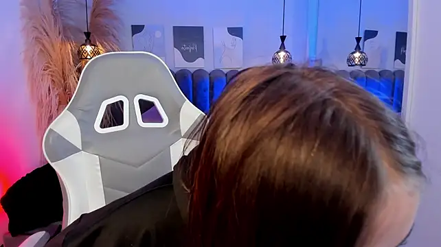 Kely_morgan - dildo full of saliva