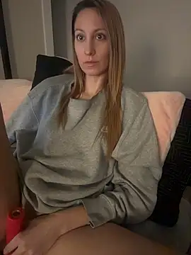 Anne-Laurent - 💦squirt+tits🍒 LT 3 min cntrl