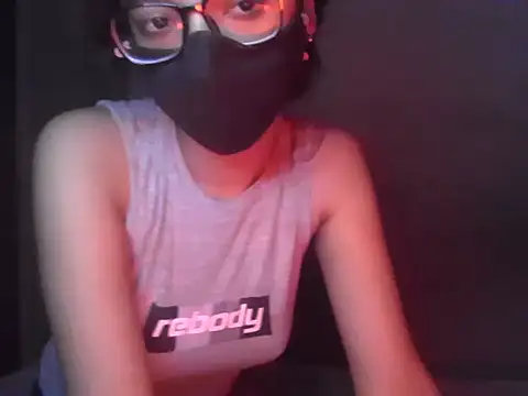 schoolgirlie's Live XXX Chat