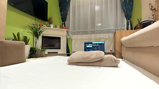 Jaylynxxxx74 - lets fun toghether naked