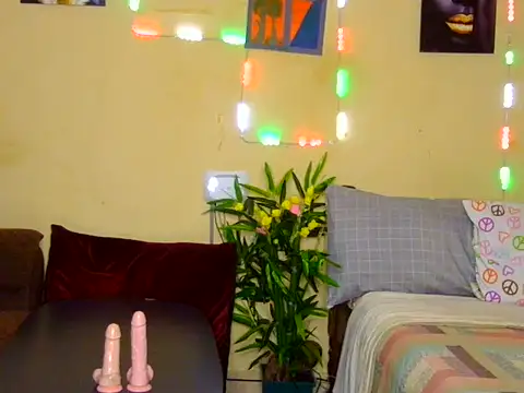 Naughtygal941 - Squirt and finger pussy