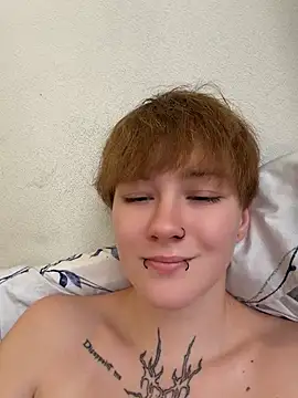 IceMur - dildo in pussy 🐱