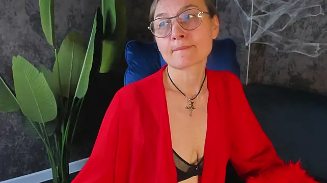 Lillian_White - Soap suds on your shoulders