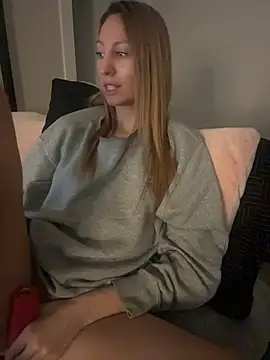 Anne-Laurent - 💦squirt+tits🍒 LT 3 min cntrl