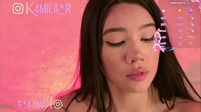 Ambar_midnigth - oil tits + play nipples