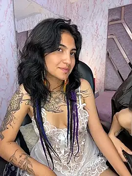 Velvet_Mysstic - flash pussy