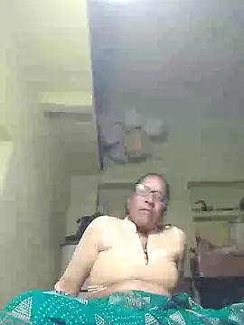 HotLoomaraj29