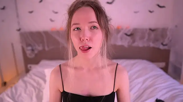 PinkyVenom__ - put toy inside my panties and have nice