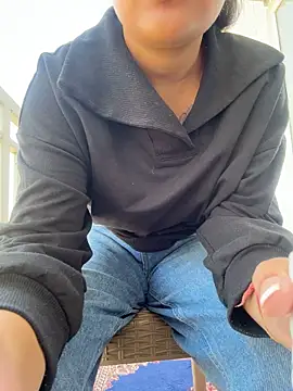 Myra_Exclusive - Full nude show 🥵💦