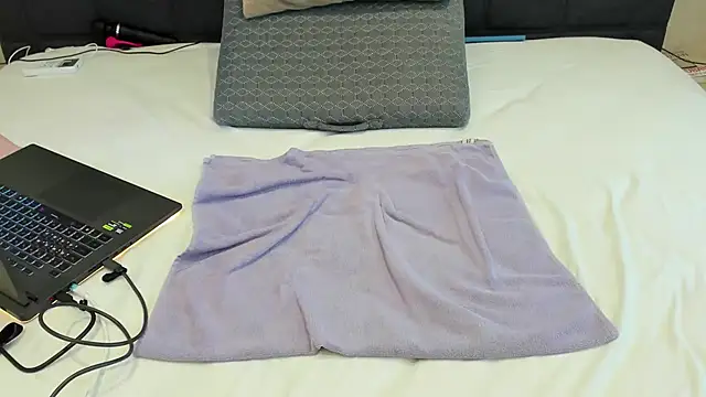 Horny_mommy - WARM ME UP