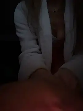 Bigbootyfreakxxx - A thousand dol