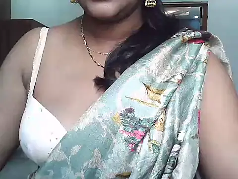 Spandana_Sweety - Pussy Fingering (No face in Public)