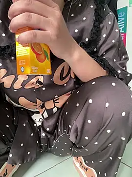 Hana2k7 - Show bắn nước 💦🦋