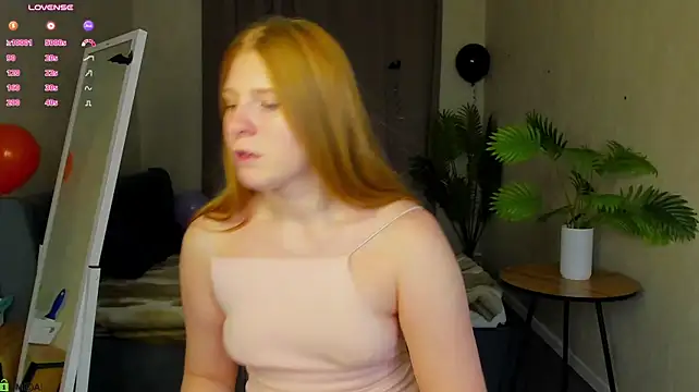 Sally_Ange1 - oil on sexy ass+ slaps