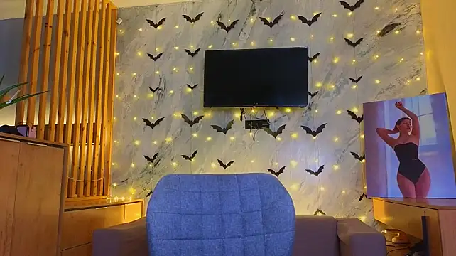 Miss_bubbles_ - Make my tits shine with oil!