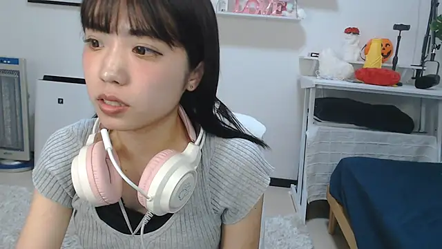 Ai_chan88 - トップスポイ♡谷間ドアップ