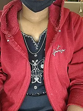 Malikasharavatea - Face full open ni public show