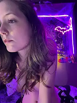 Lilactease - 🖌️🎨Lets play with UV body paint 🎨🖌️