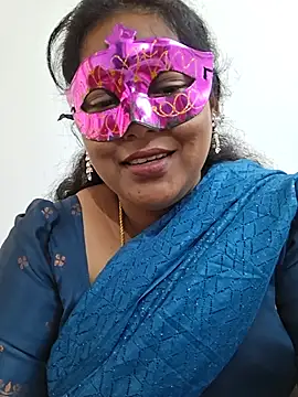 Hot_Sreeja_Tamil - Nipple suck