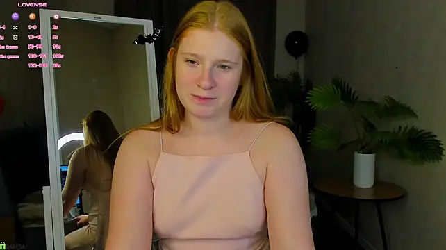Sally_Ange1 - oil on sexy ass+ slaps