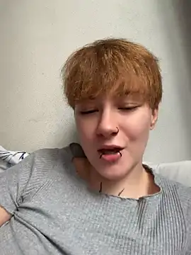IceMur - anal sex 1 finger