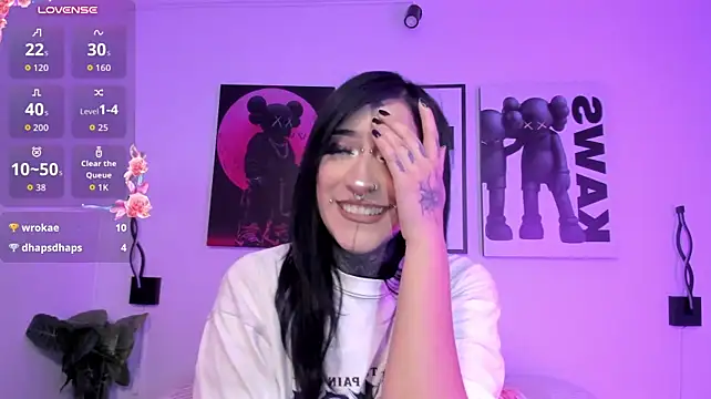 Kat_VonDe - ride dildo 🤤