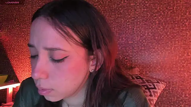 Apartment28 - 💦CUMMMM on her pretty face or mouth💦