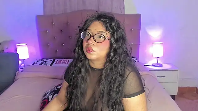 Latinabombsheell - OIL BOOBS AND BOUNCE