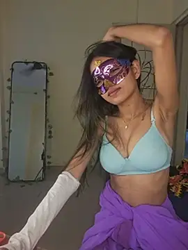 Marathi_Dolly - Bikini show