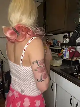 Heluvsbabii - cum before i finish cooking