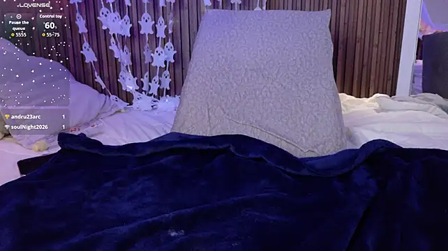 SofiaFerrer9 - Cum in boobs