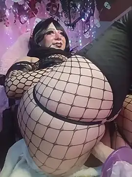 MilkyXSakura - nipple clamps + spanks 🎃🖤