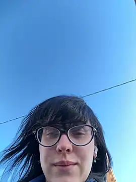 Only_April - Take off top + lick nipples!
