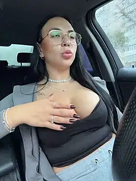 Bunny_Lush - Rub pussy over panties