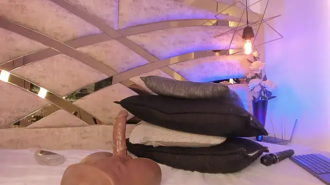 Miia_Velvet - spank ass 🥵