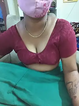 Tamilyazhini19