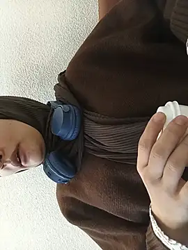 MisyonerNur - Dışarıda göğüslerini aç 😅