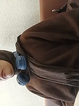 MisyonerNur - Dışarıda göğüslerini aç 😅