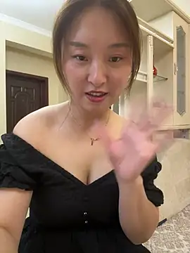 Lianer_520 - 感谢哥哥们对莲儿的支持