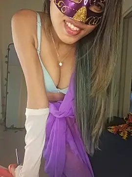 Marathi_Dolly - Bikini show