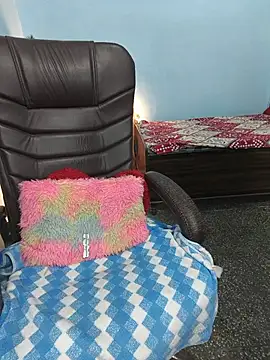 CUTE-SIMRAN- - PUSSY fingring 2 hard on bad