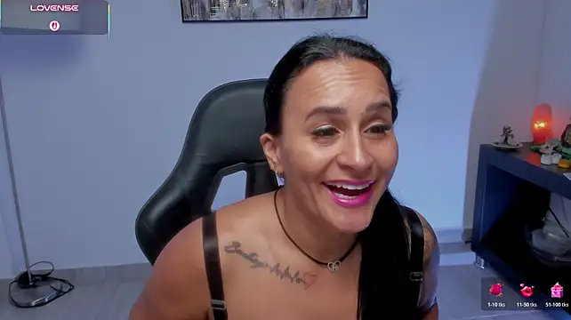 Sara_Charmy - SHOW BOOBS AND BLOWJOB