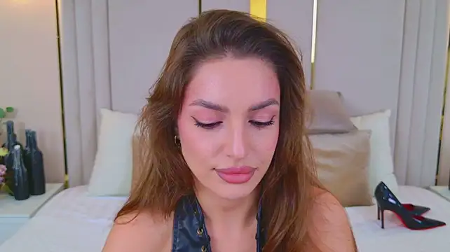 BellaHalles - photo golden tits in pm