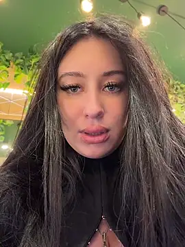 AdinaKan - BIG squirt show💦💦🐾fingering naked
