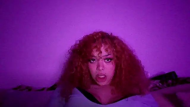 Missamaraa - topless????
