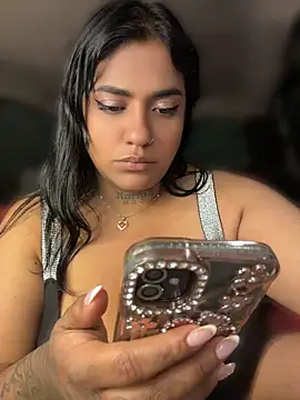 Nahomy-firee - Flash pussy😏🌸