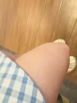 Linh_2004 - Make me cum squirt ả the public